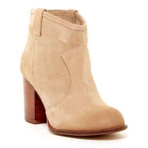 Splendid Lakota Western Suede Booties
